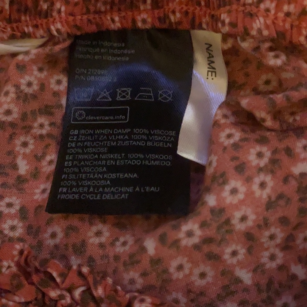 NWOT Spring Pants - Picture 3 of 3